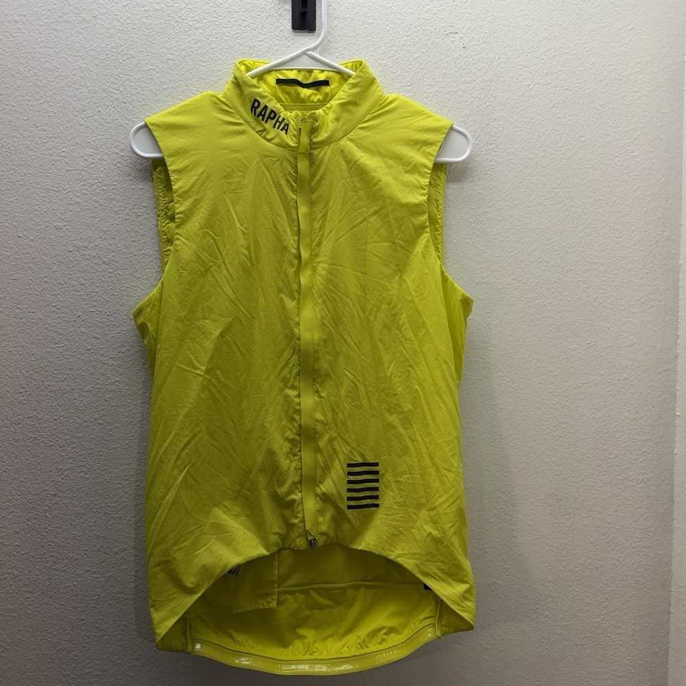 Rapha Men's Pro Team Insulated Gilet Vest Neon Yellow Size Medium Cycling Race